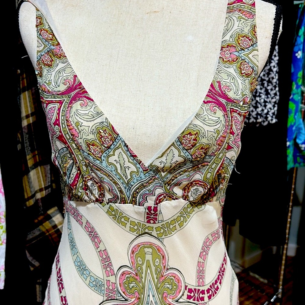 Nicole Miller Elegant Paisley Print Dress 100% silk - Picture 3 of 10